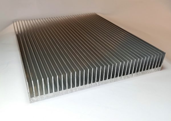 Großer SSPA Solid State Verstärker Kühlkörper K1 – Bild 6